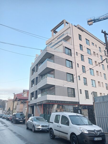 Fabricatie si montaj tamplarii ferestre, usi PVC, Aluminiu cu geam termopan